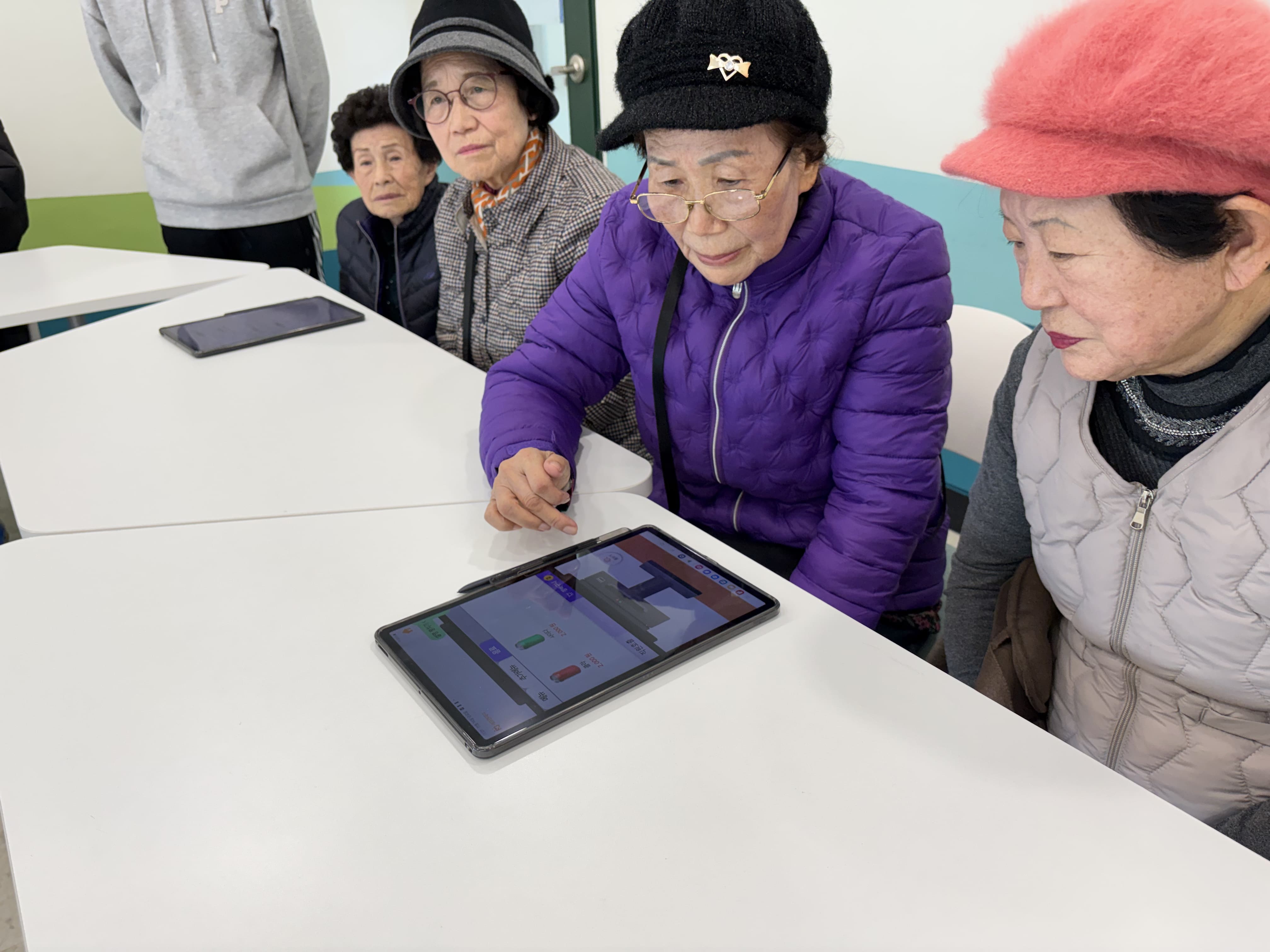 11.18 2025년 우양재단 키오스크 먹거리 지원사업 시즌2 진행2.jpg